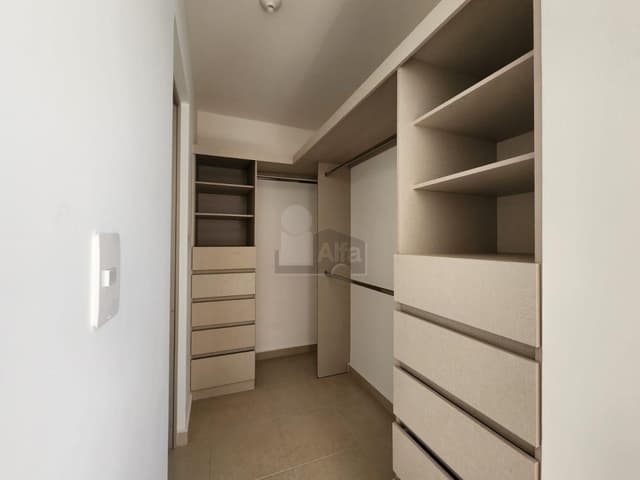 Casa en renta al Poniente de la ciudad en fracc. cerrado