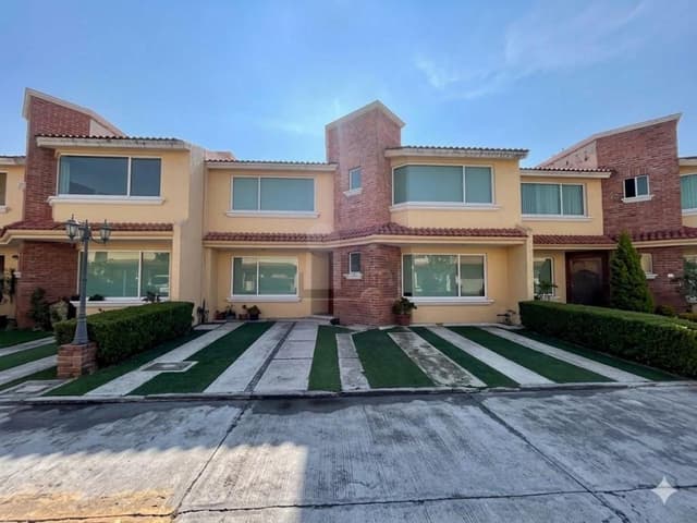 Casa en Venta en San Jerónimo Chicahualco Metepec,Estado de México