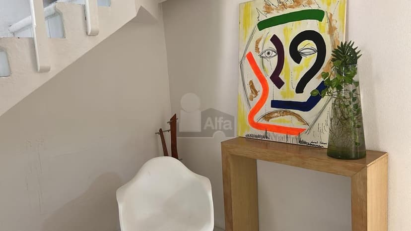 Gallery main