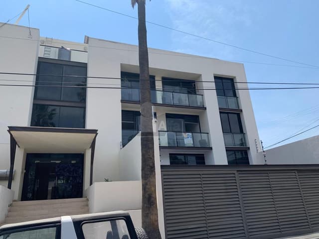 Departamento En Venta / Renta de 3 Recámaras en Colonia Jardín, San Luis Potosí
