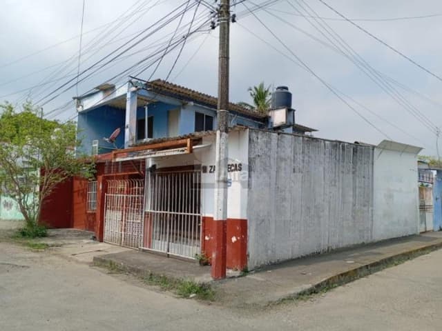 Venta de casa en la Col. Pancho Villa
