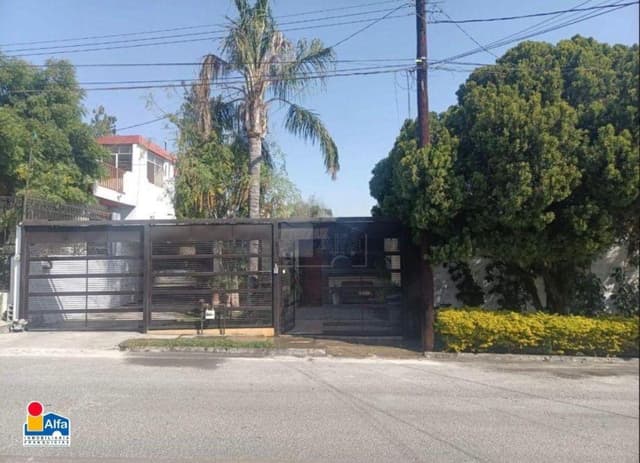 Casa sola en venta en Vista Hermosa, Monterrey, Nuevo León