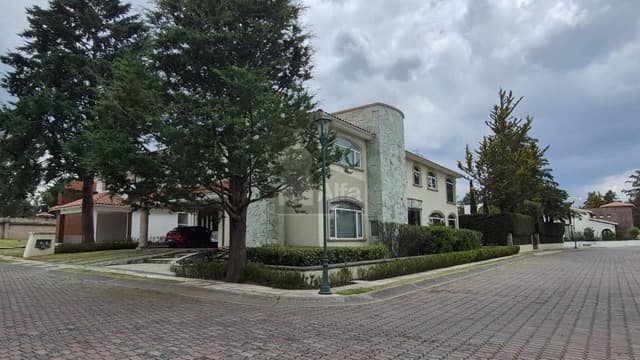 Venta de casa en Zinacantepec, ubicada en el fraccionamiento Valle de Zamarrero