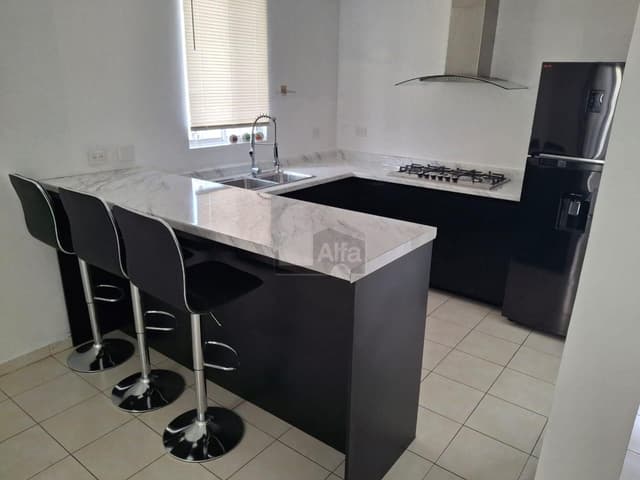 Casa en renta, Los Parques, García, Nuevo León.