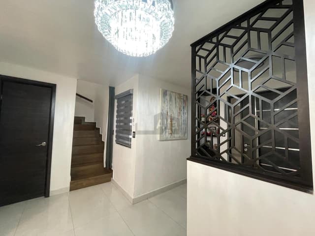 Casa en venta en Mitras Poniente, García, Nuevo León.