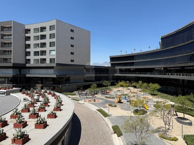 Oficina en renta, Sikara Distrito Urbano, Cumbres Elite, Monterrey, Nuevo León