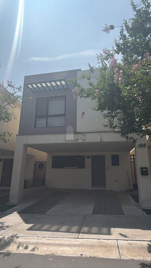 Casa sola en renta en Ferrara Residencial, García, Nuevo León