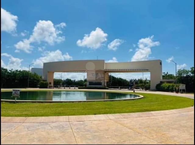 Casa en Venta Altai Residencial SMZ-329, 4 recs, 3.5 baños en 3 niveles, Cancun Quintana Roo