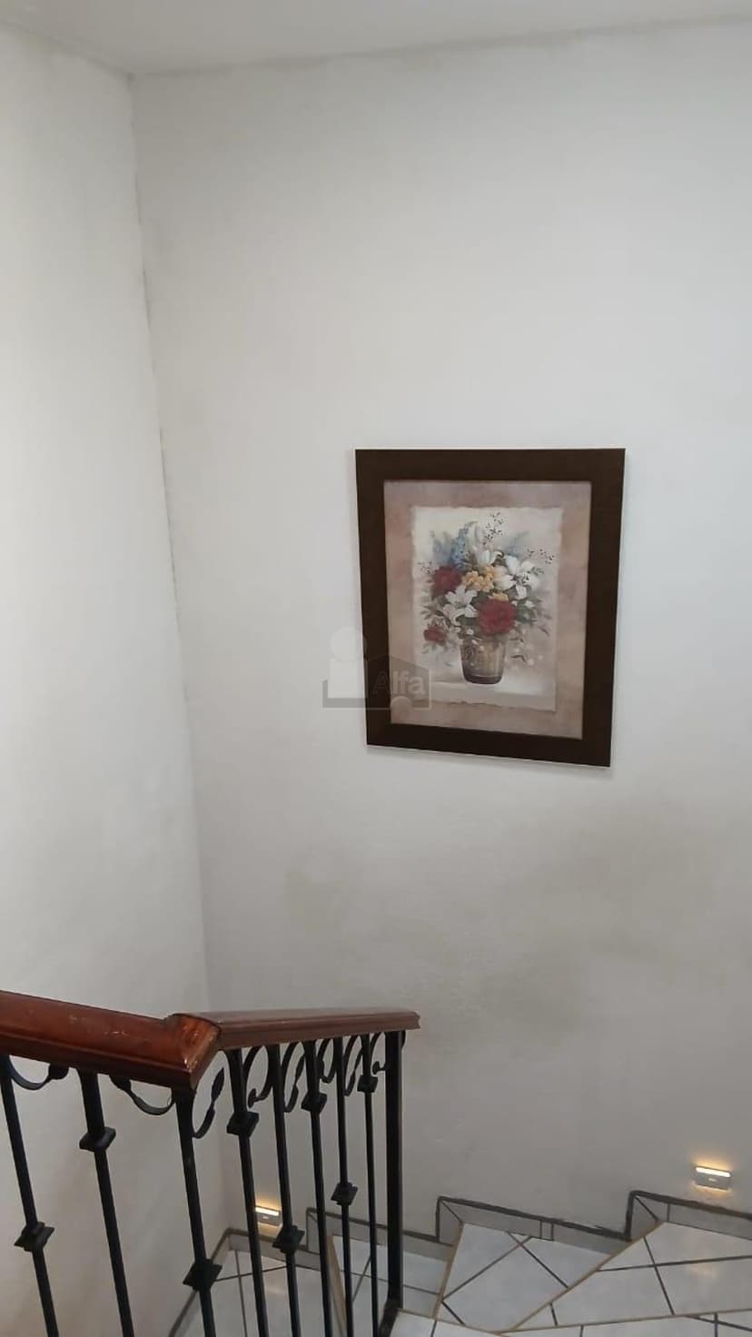 Gallery main