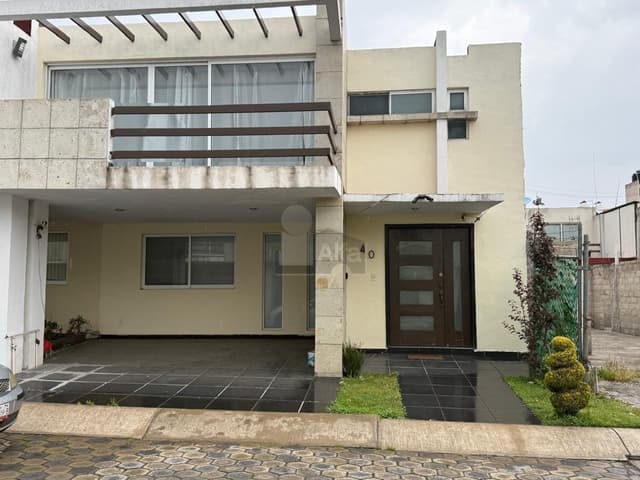 Casa en Venta en el Fracc.San Agustin en la Colonia Sanbuenaventura, Toluca Estado de México