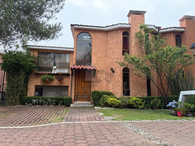 Casa en condominio en venta en Bosques de Tarango, Álvaro Obregón, Ciudad de México