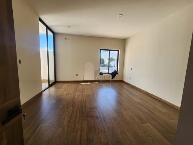 Casa en Venta en Hacienda Santa Fe, León, Gto. a un lado de la Universidad Iberoamericana