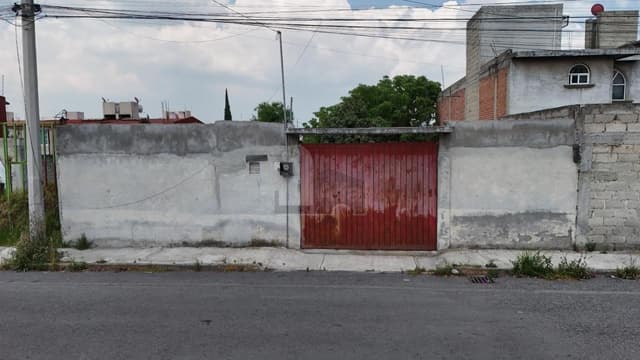 Terreno habitacional en venta en La Providencia, Metepec, México