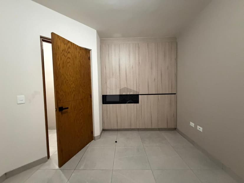 Gallery main
