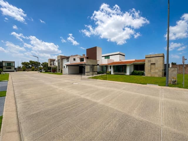 Casa en venta de 1 piso en Metepec, Hacienda San Antonio