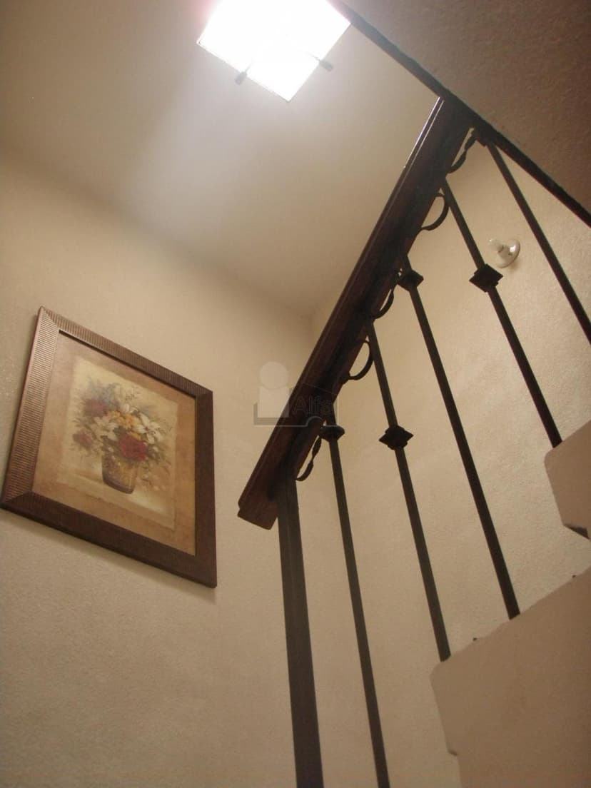 Gallery main