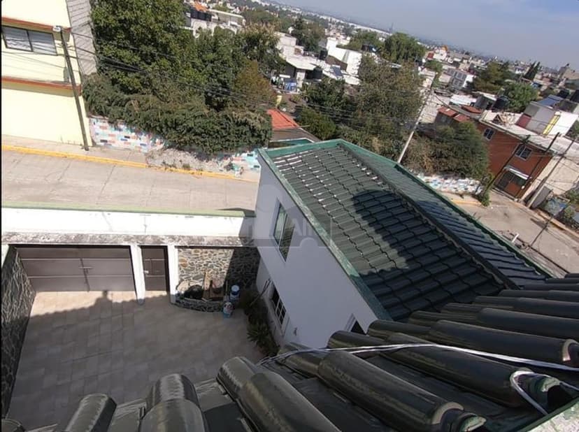 Gallery main
