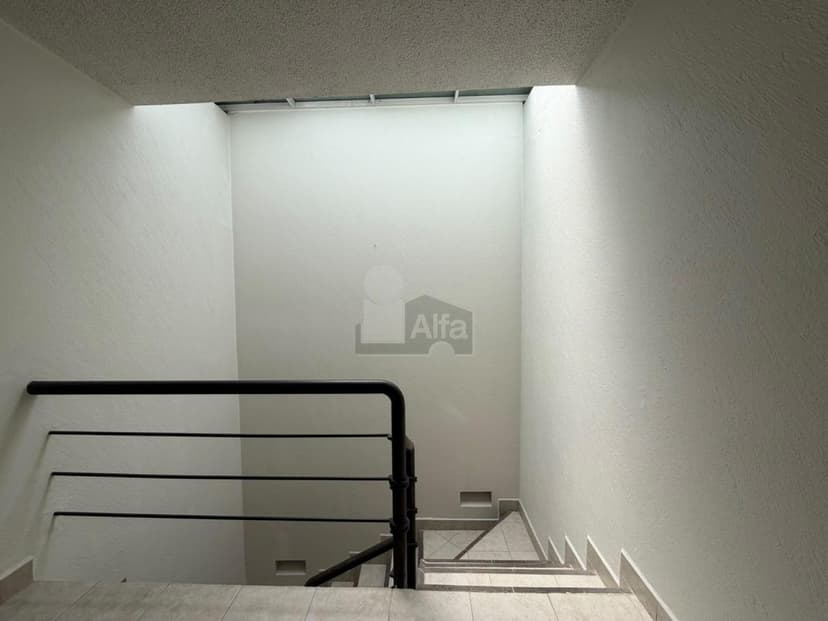 Gallery main