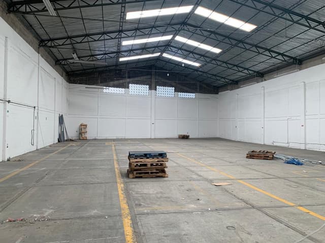 BODEGA PARQUE INDUSTRIAL NAUCALPAN 5 DE MAYO 