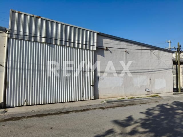 Bodega - Comercial en Renta - 5