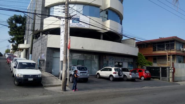 Oficinas en renta sobre Av. Principal de Tampico, Tamps.