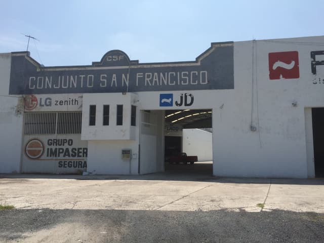 BODEGAS MUY CERCA DE LA PLANTA HONDA