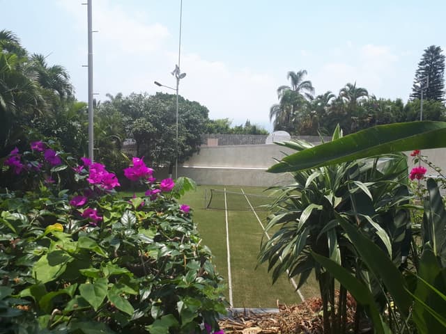 CUERNAVACA CASA EN VENTA, COL.  VISTA HERMOSA