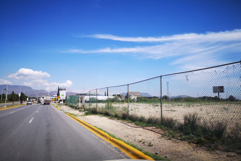 Terreno - Comercial en Renta - 5