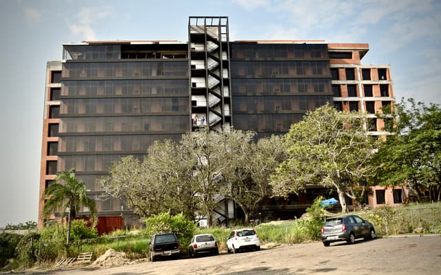 Oficina Renta Avenida Prolongación Faja de Oro