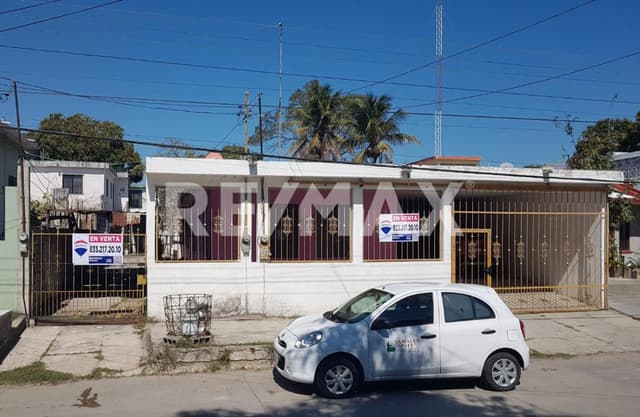 Casa en Venta, Col. Hidalgo Poniente, Cd. Madero