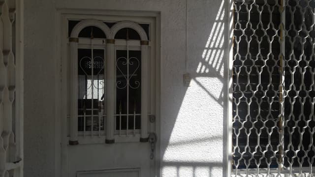 Se vende casa con dos departamentos en planta alta en Bienestar Social