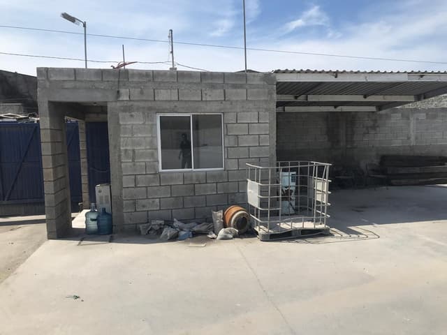 En Renta patio industrial con piso reforzado