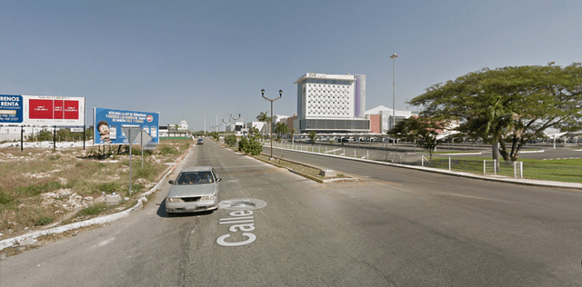 Terreno en renta de 7,101 m2 frente a plaza Galerías Mérida, Yucatán
