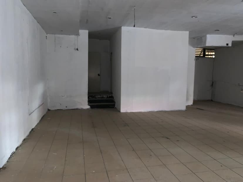 Gallery main