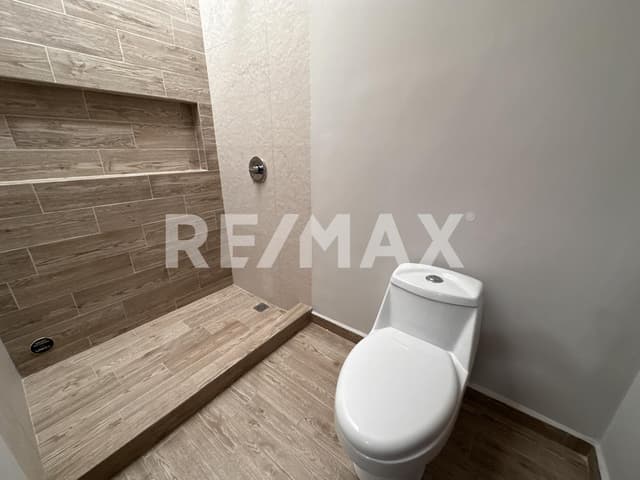 CASA EN VENTA EN RACIMOS | VIÑEDOS