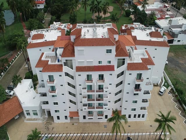CONDOMINIO EN RENTA EN FRACCIONAMIENTO EL CID             