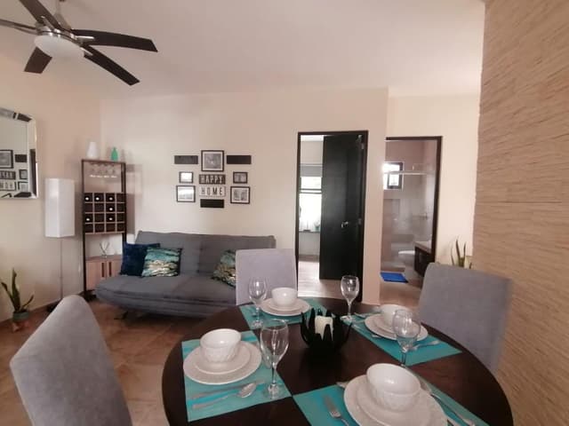 Condo de 1 Recamara Ubicado a Solo 5 Min de la 5ta Av.