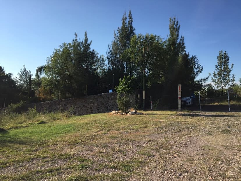 Terreno en venta Club Cabañas Lomas del Marques 