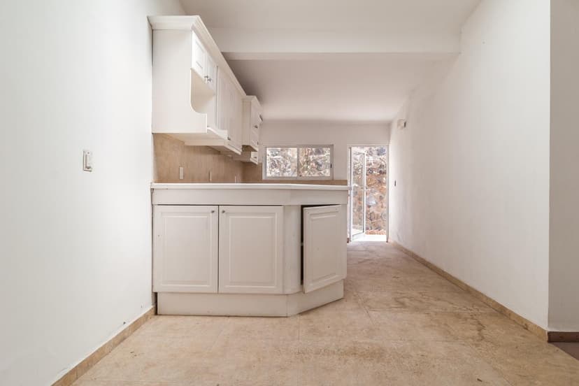 Venta de casa para remodelar, Col. Vista Hermosa, Cuernavaca, Morelos...Clave 3028