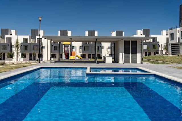 CASA EN VENTA EN ADARA RESIDENCIAL EL MARQUÉS QUERÉTARO RCV200127A- LG