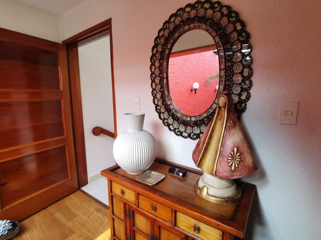 CASA EN LOMAS DE TECAMACHALCO EN VENTA 