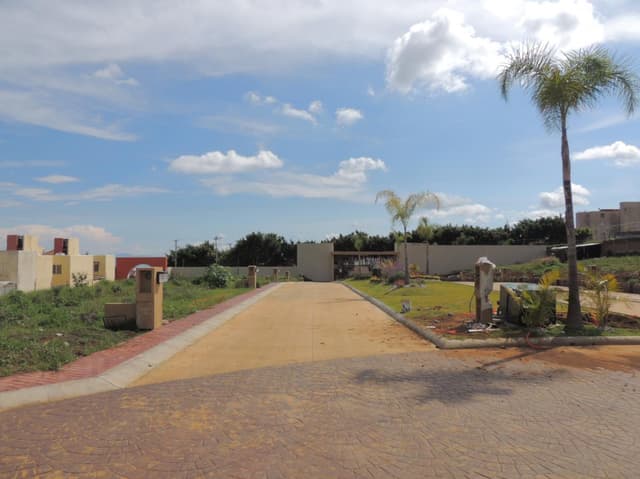 Venta de terreno en Kloster Ahuatlán, Cuernavaca, Morelos…Clave 1941