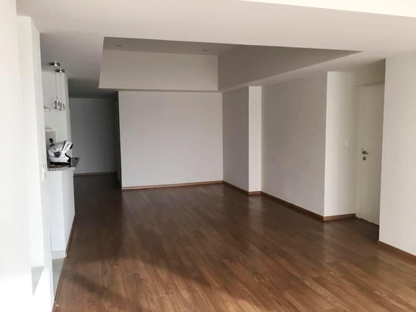 Gallery main