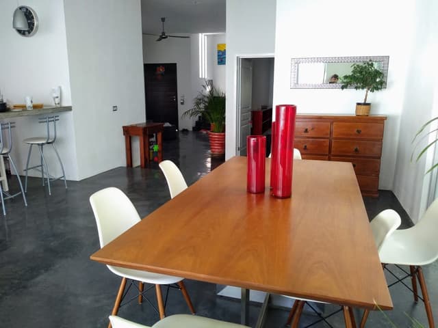 CASA CON 3 RECAMARAS