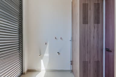 property image preview0