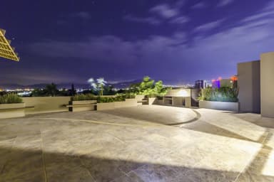 property image preview0