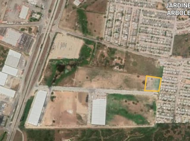 Terreno en venta CTV482122-88