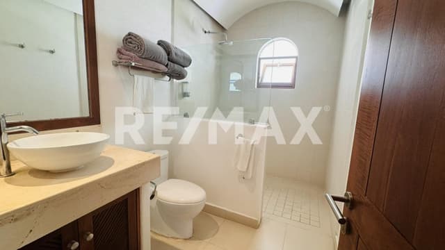 CASA EN VENTA EN COSTERA LAS PALMAS ACAPULCO FRACCIONAMIENTO SON VIDA