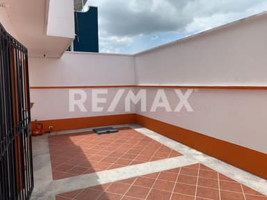 property image preview0