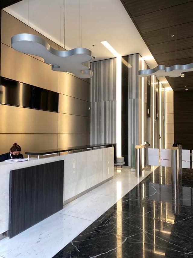 Oficina en Obra Gris con Excelente Ubicación sobre Avenida Insurgentes